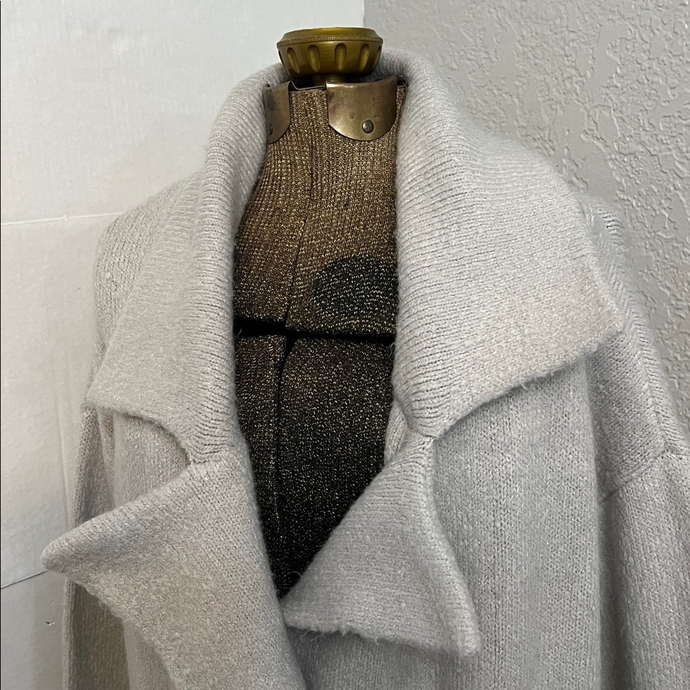 SHOW ME YOUR MUMU SWEATER JACKET GRAY KNIT CARDIGAN COAT SIZE SMALL - Picture 5 of 17